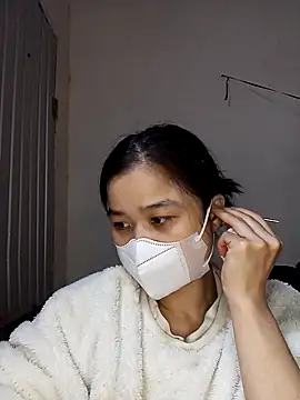 Daisy-lusia2026 online show from April 2026 02:25:01 PM