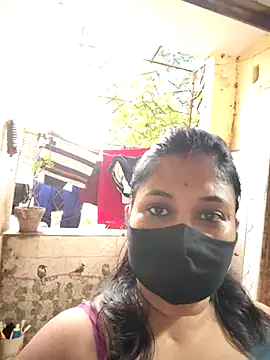 Snapshot of Curvy_Trisha chatting on June 2026 12:22:01 PM Curvy Trisha online show from June 2026 12:22:01 PM