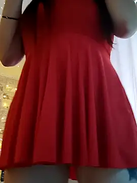 Snapshot of _strawberry_moon_ chatting on February 2026 10:44:02 AM strawberry moon online show from February 2026 10:44:02 AM