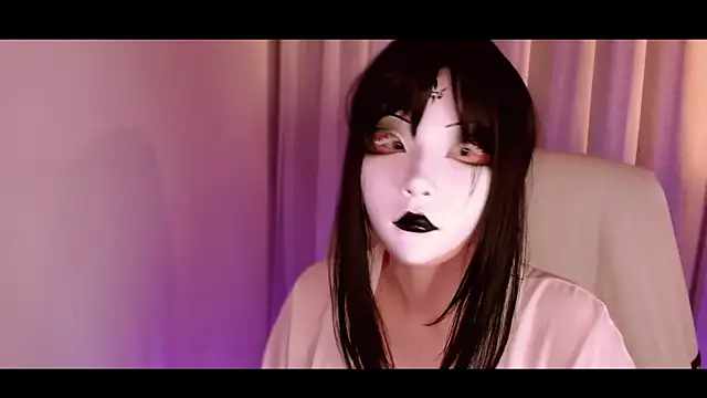 Snapshot of NoirLiliyaa chatting on February 2026 07:12:01 PM NoirLiliyaa online show from February 2026 07:12:01 PM