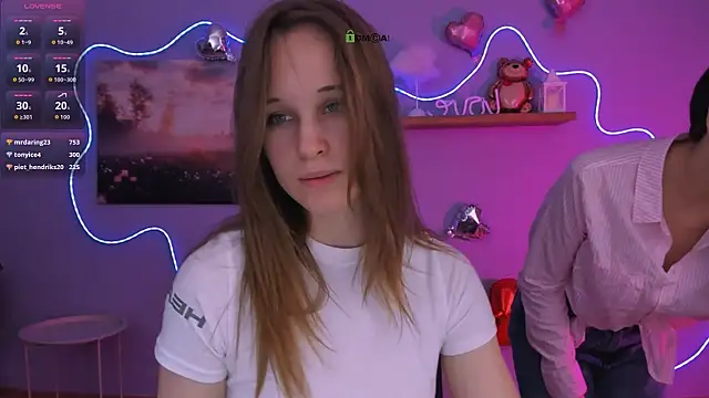 Snapshot of eira_mouse chatting on February 2026 05:09:02 PM eira mouse online show from February 2026 05:09:02 PM