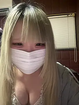 Snapshot of uni_nvqnl2 chatting on February 2026 01:37:02 PM uni nvqnl2 online show from February 2026 01:37:02 PM