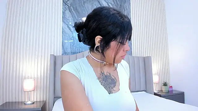 Snapshot of Amyy_Carter chatting on February 2026 12:04:02 PM Amyy Carter online show from February 2026 12:04:02 PM