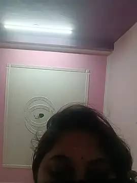 Aliya Hott online show from June 2026 06:26:01 AM