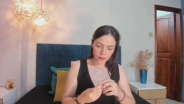 AnnaBroooks online show from March 2026 11:54:01 PM