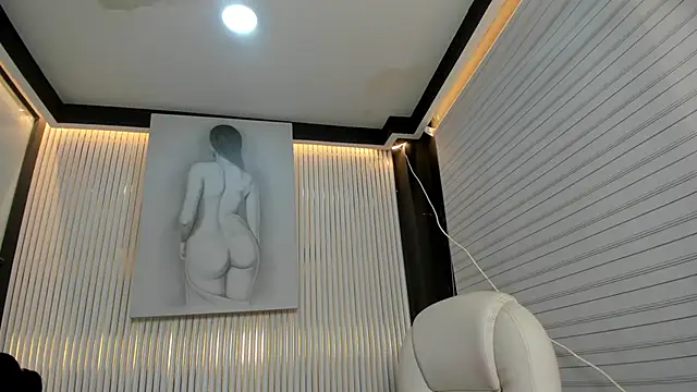 Snapshot of VenusColeman_ chatting on February 2026 08:32:02 PM VenusColeman online show from February 2026 08:32:02 PM