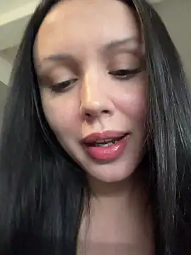 lorry6 online show from April 2026 08:50:01 PM