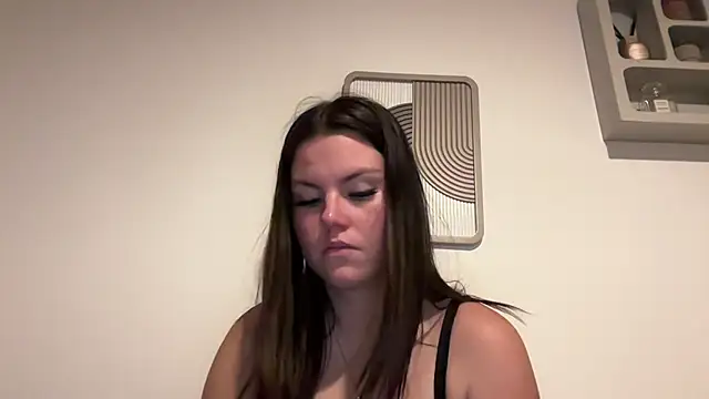 Snapshot of kiaraaaa75 chatting on February 2026 05:11:01 PM kiaraaaa75 online show from February 2026 05:11:01 PM