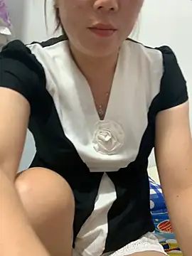 Snapshot of Baby-lovely69 chatting on March 2026 08:37:02 AM Baby-lovely69 online show from March 2026 08:37:02 AM