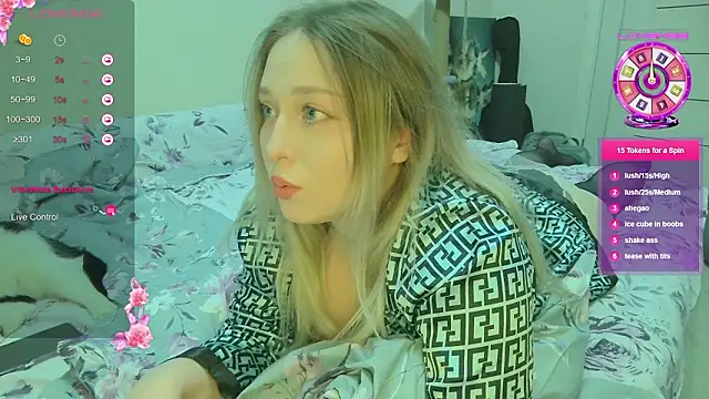 Snapshot of Emiliaaah chatting on February 2026 08:53:01 PM Emiliaaah online show from February 2026 08:53:01 PM