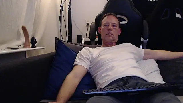 Sexy Ass Mike online show from March 2026 10:46:02 PM