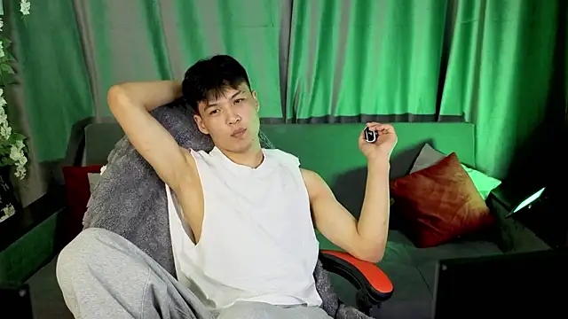 Snapshot of XanneLL chatting on February 2026 01:50:02 PM XanneLL online show from February 2026 01:50:02 PM