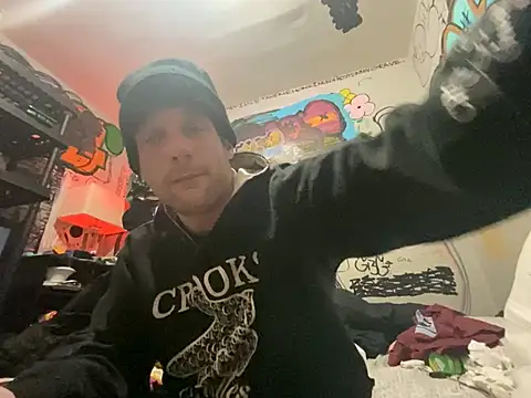 Snapshot of gothboiplzty chatting on February 2026 10:36:01 PM gothboiplzty online show from February 2026 10:36:01 PM