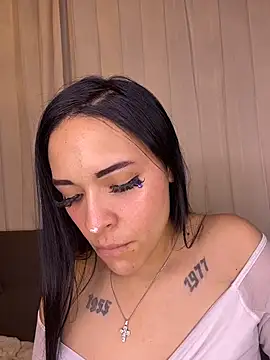 Snapshot of cristal__violetaa chatting on February 2026 06:40:02 AM cristal violetaa online show from February 2026 06:40:02 AM