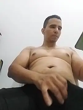 Snapshot of Mrpassion3 chatting on February 2026 01:43:02 AM Mrpassion3 online show from February 2026 01:43:02 AM