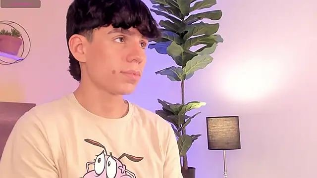 Snapshot of Angel_eros_ chatting on February 2026 05:18:02 AM Angel eros online show from February 2026 05:18:02 AM