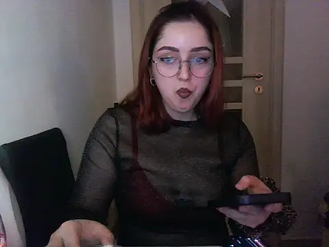 Snapshot of Scarlett-Quinn- chatting on February 2026 08:45:02 PM Scarlett-Quinn- online show from February 2026 08:45:02 PM