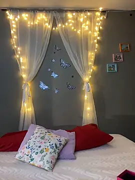 alisbloom online show from March 2026 05:07:01 AM