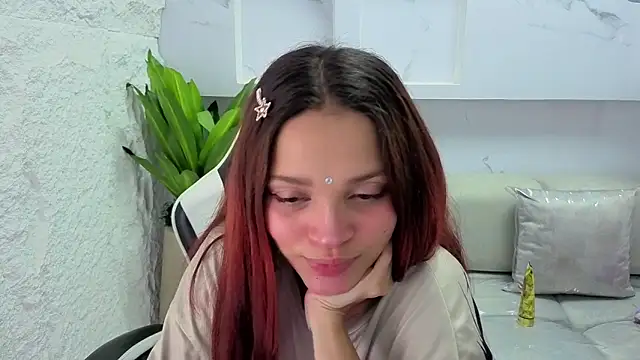 Snapshot of aurora_tp chatting on February 2026 02:15:02 AM aurora tp online show from February 2026 02:15:02 AM