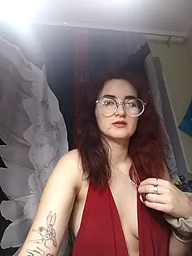 Snapshot of Persefoha chatting on February 2026 07:29:02 PM Persefoha online show from February 2026 07:29:02 PM