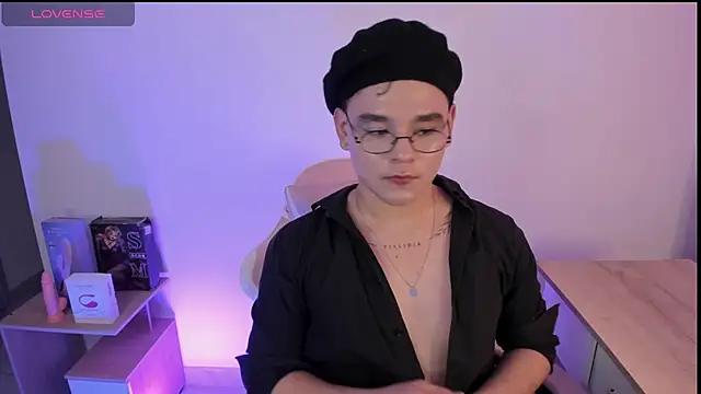 NoahVance online show from June 2026 10:15:01 PM
