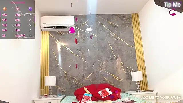 Snapshot of JORDAN_MOOR chatting on February 2026 08:27:01 PM JORDAN MOOR online show from February 2026 08:27:01 PM