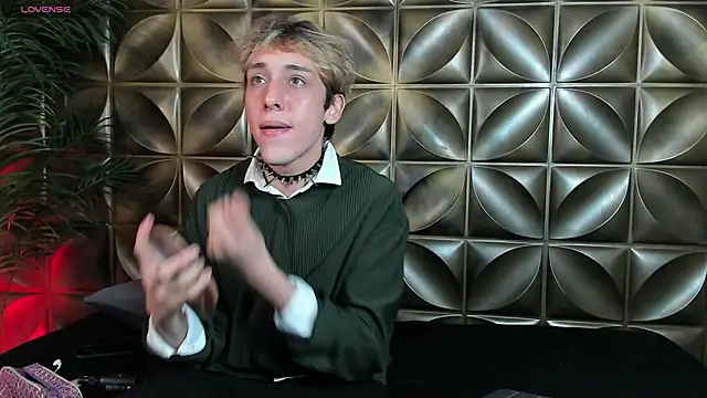 DannyParker  online show from February 2026 04:43:02 AM