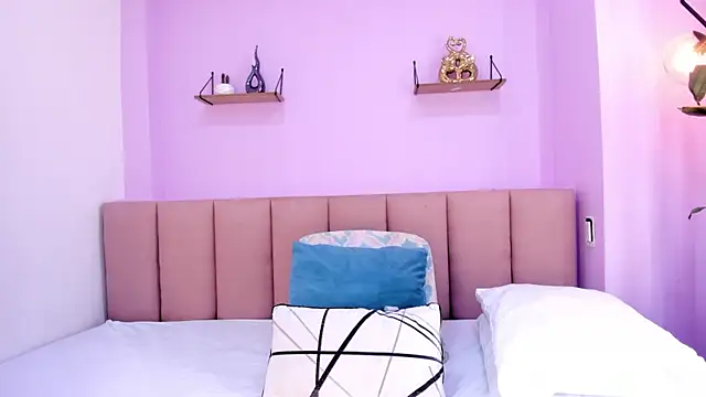 sam doll  online show from April 2026 07:29:01 PM