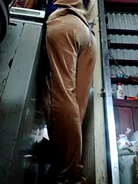 Snapshot of YIYI-502 chatting on February 2026 04:38:01 AM YIYI-502 online show from February 2026 04:38:01 AM