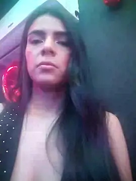 EvaMiranda online show from April 2026 03:34:02 AM