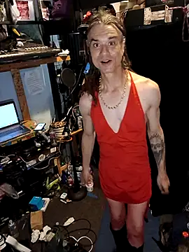 Snapshot of AllucyLu chatting on February 2026 12:51:02 AM AllucyLu online show from February 2026 12:51:02 AM