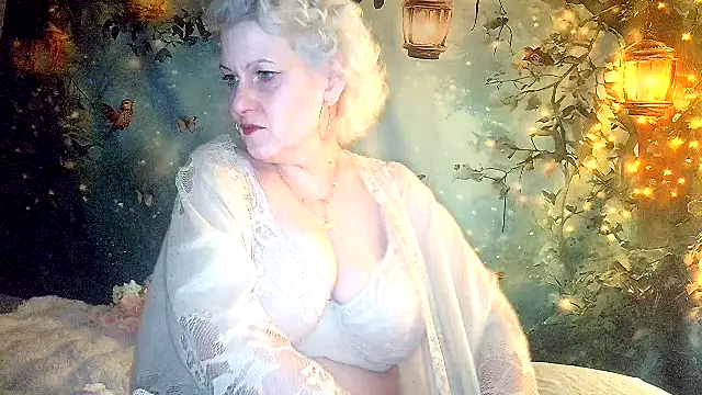 Blondie the librarian online show from April 2026 09:52:01 PM