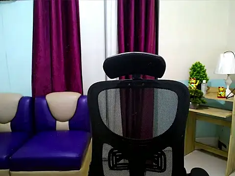 devine goddess online show from May 2026 07:45:02 PM