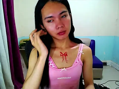 devine goddess online show from May 2026 11:10:01 PM