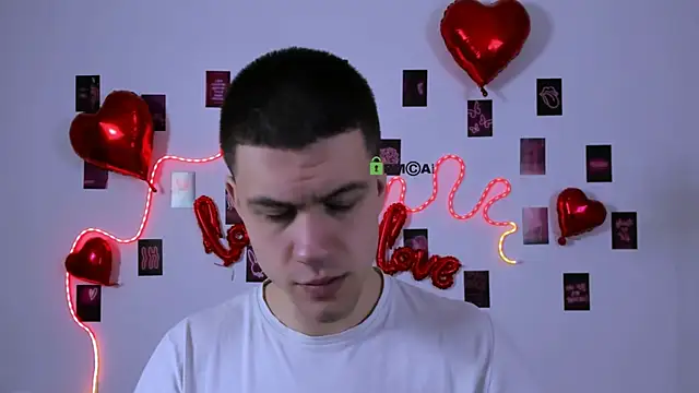 Snapshot of neo_raze chatting on February 2026 07:43:01 PM neo raze online show from February 2026 07:43:01 PM