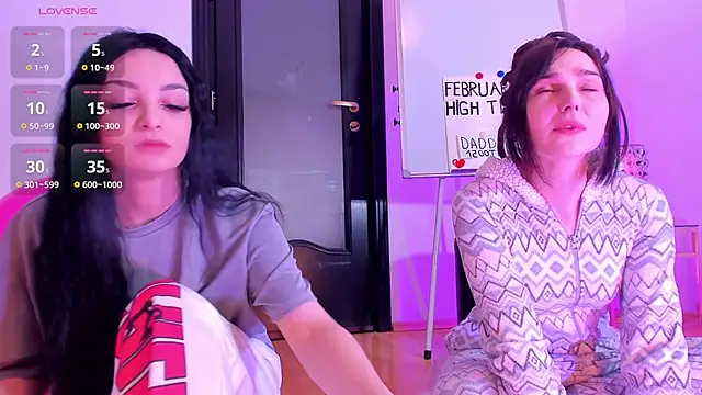 Peanaughty online show from February 2026 08:48:02 AM