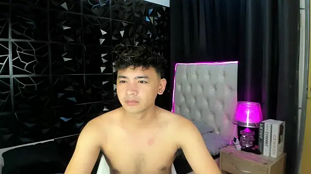 Snapshot of spoiledmycock chatting on February 2026 06:01:02 AM spoiledmycock online show from February 2026 06:01:02 AM