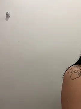 Snapshot of Luna_bigtitss777 chatting on February 2026 12:42:02 PM Luna bigtitss777 online show from February 2026 12:42:02 PM