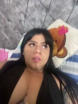 Snapshot of Luna_bigtitss777 chatting on February 2026 06:32:02 AM Luna bigtitss777 online show from February 2026 06:32:02 AM