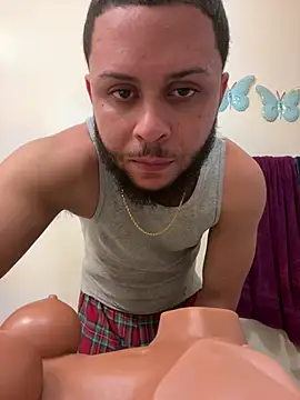Tu PaPi Favorito online show from July 2026 02:22:01 AM