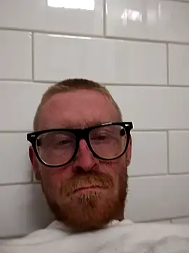 That1HungGinger online show from May 2026 08:12:02 AM