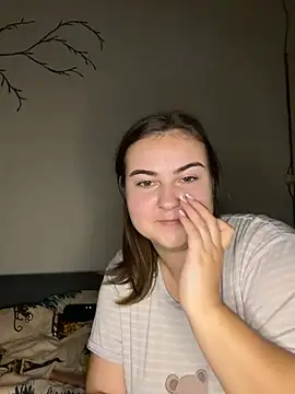 AlyaX X online show from February 2026 02:38:01 PM