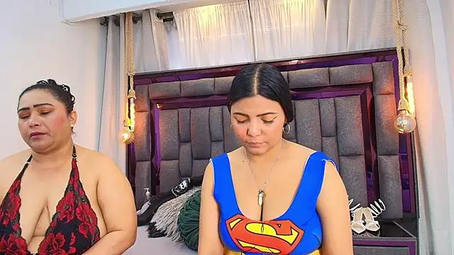 Karina Mendoza online show from March 2026 06:36:01 PM