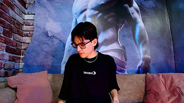 Jax valentine online show from February 2026 05:16:02 PM