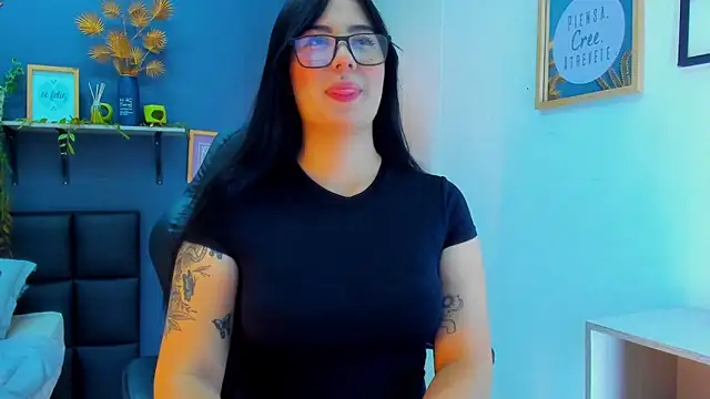 Snapshot of eliza_pink24 chatting on February 2026 09:43:01 PM eliza pink24 online show from February 2026 09:43:01 PM