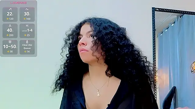 Snapshot of Zoe-yanin chatting on February 2026 07:19:02 PM Zoe-yanin online show from February 2026 07:19:02 PM