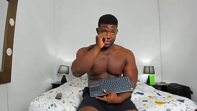 James McBoy online show from April 2026 10:12:01 PM