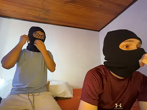 MaxAndNico online show from March 2026 05:34:02 PM