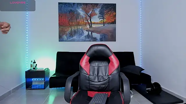 Snapshot of ryanwhite3 chatting on February 2026 10:58:02 PM ryanwhite3 online show from February 2026 10:58:02 PM