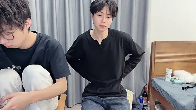 Snapshot of No_1MiaoMiao-Kk chatting on February 2026 11:20:01 AM No 1MiaoMiao-Kk online show from February 2026 11:20:01 AM